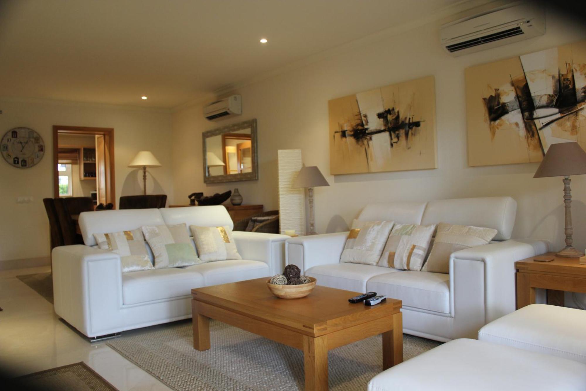 Luxury 3 Bedroom Apartment On Gated Complex كوارتيرا المظهر الخارجي الصورة
